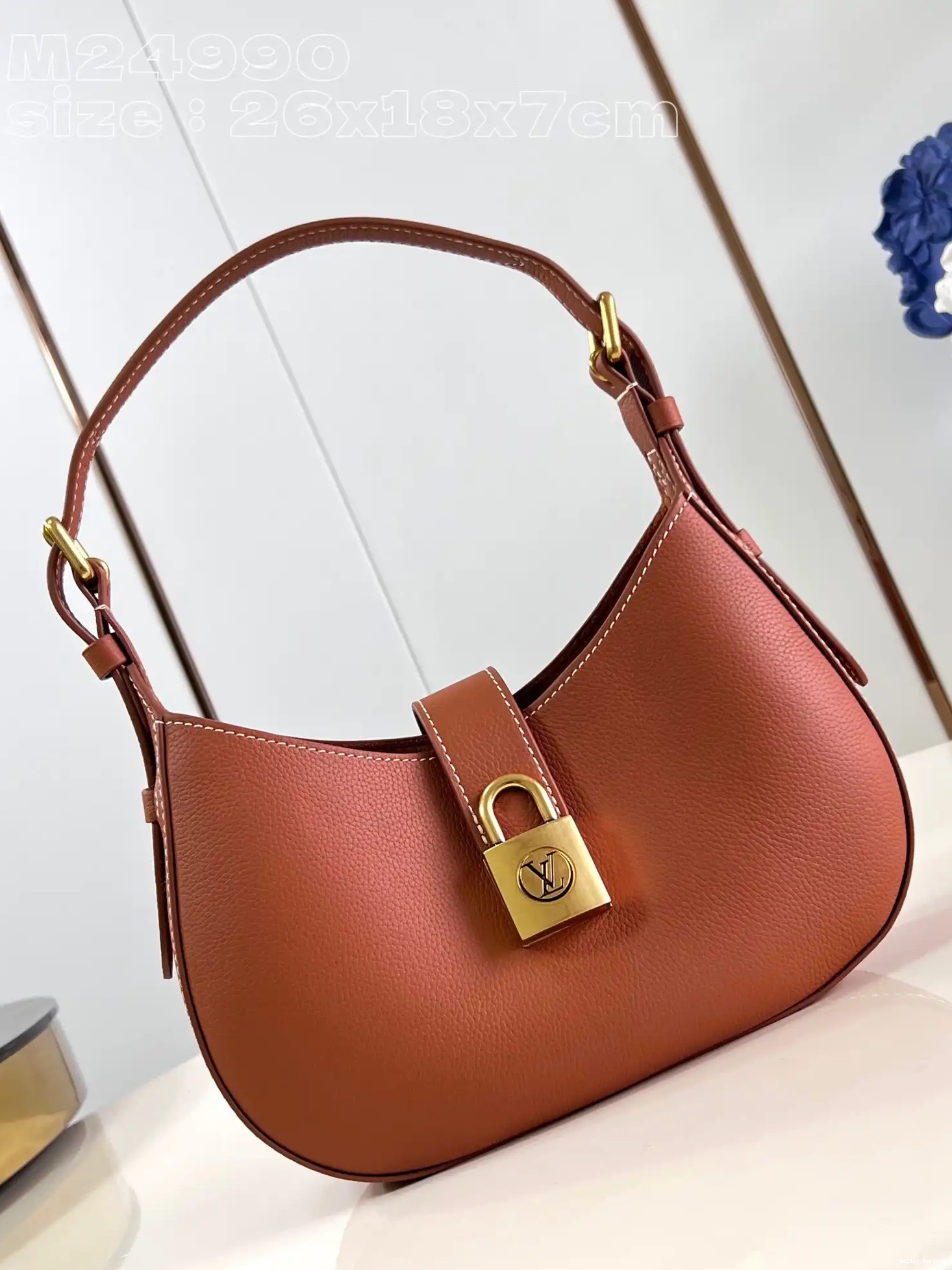 Affordable Key VUITTON Shoulder Low Bag-26*18*7CM LOUIS 0627